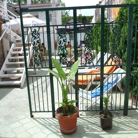 Guest house Perla