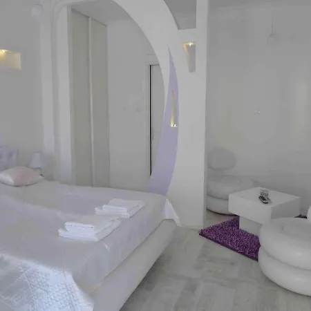 Perla Guest house 3*